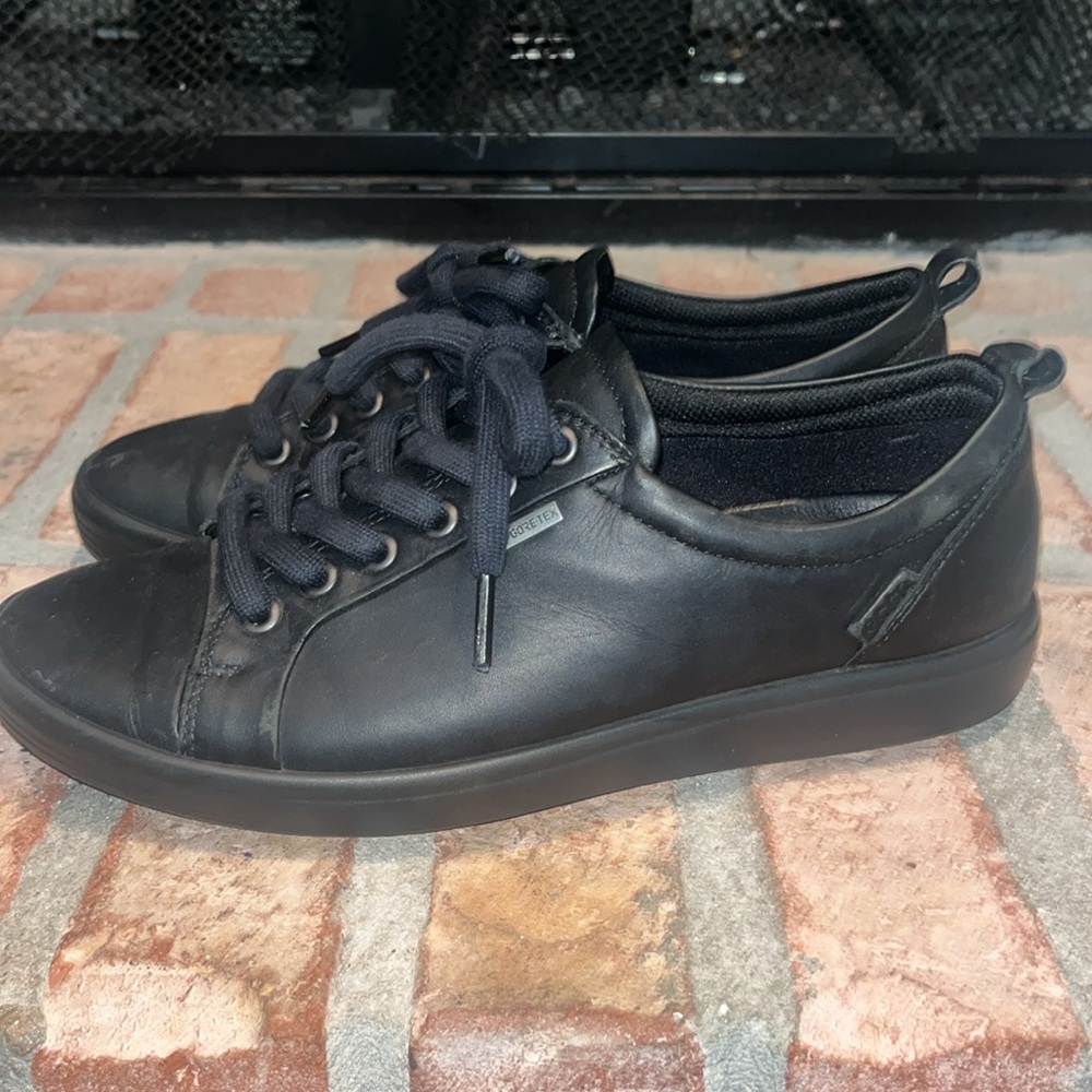 ECCO Soft 7
Women's Leather Gore-Tex Sneaker - Picture 7 of 12